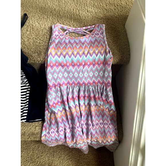 Bundle of Summer Girl Dresses Size 4/4T - Picture 4 of 9